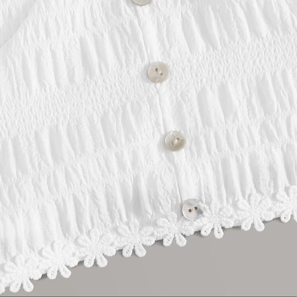 Appliques Button Front Shirred Back Crop Cami Top - Picture 4 of 7